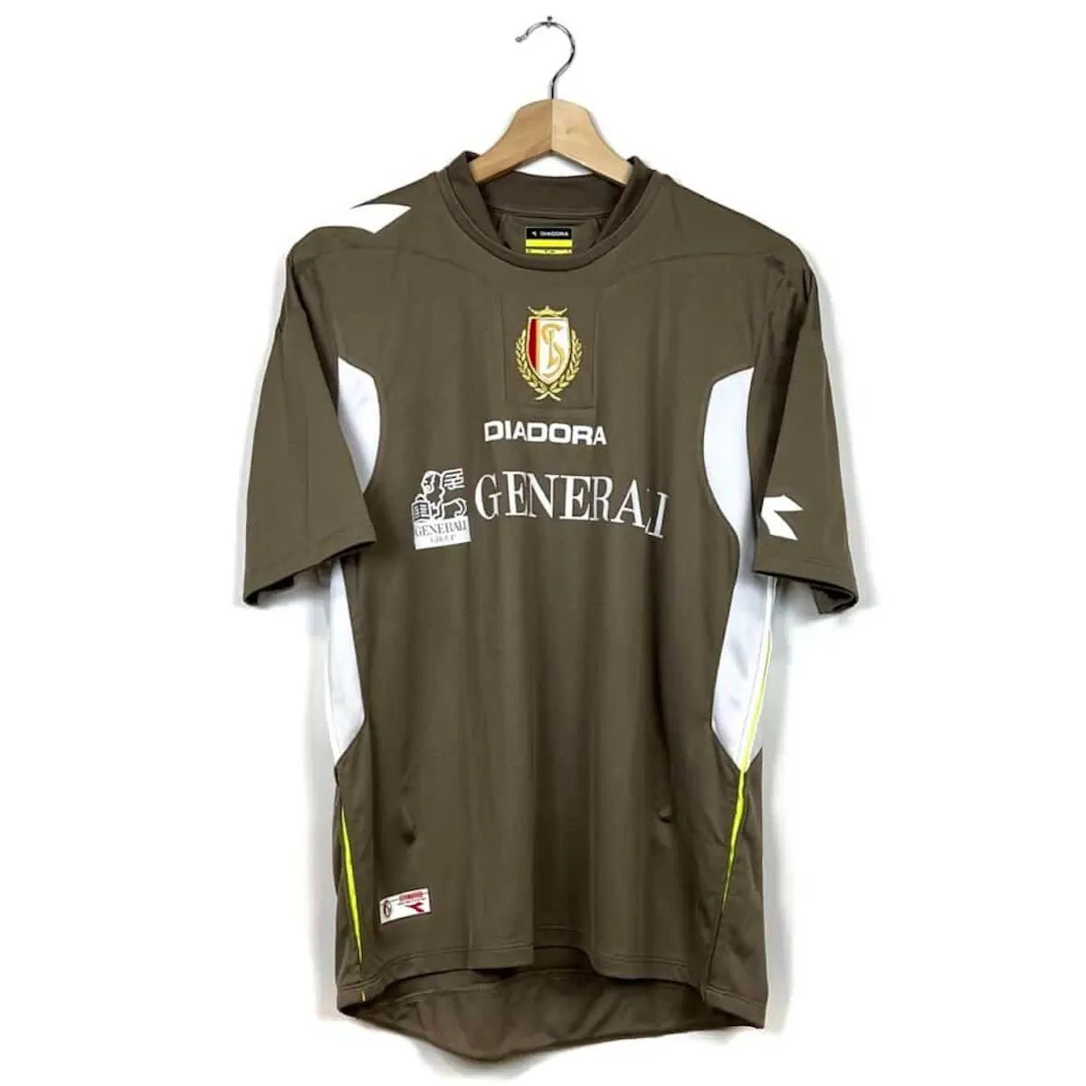 2009/10 Standard de Liège Third (S) - Iconic Football Shop