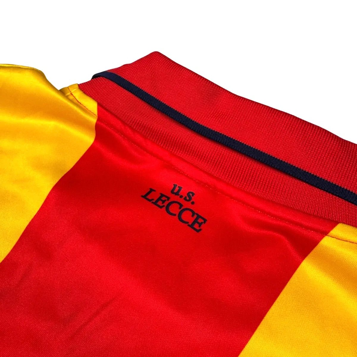 2009/10 US Lecce Domicile (2XL) - Iconic Football Shop