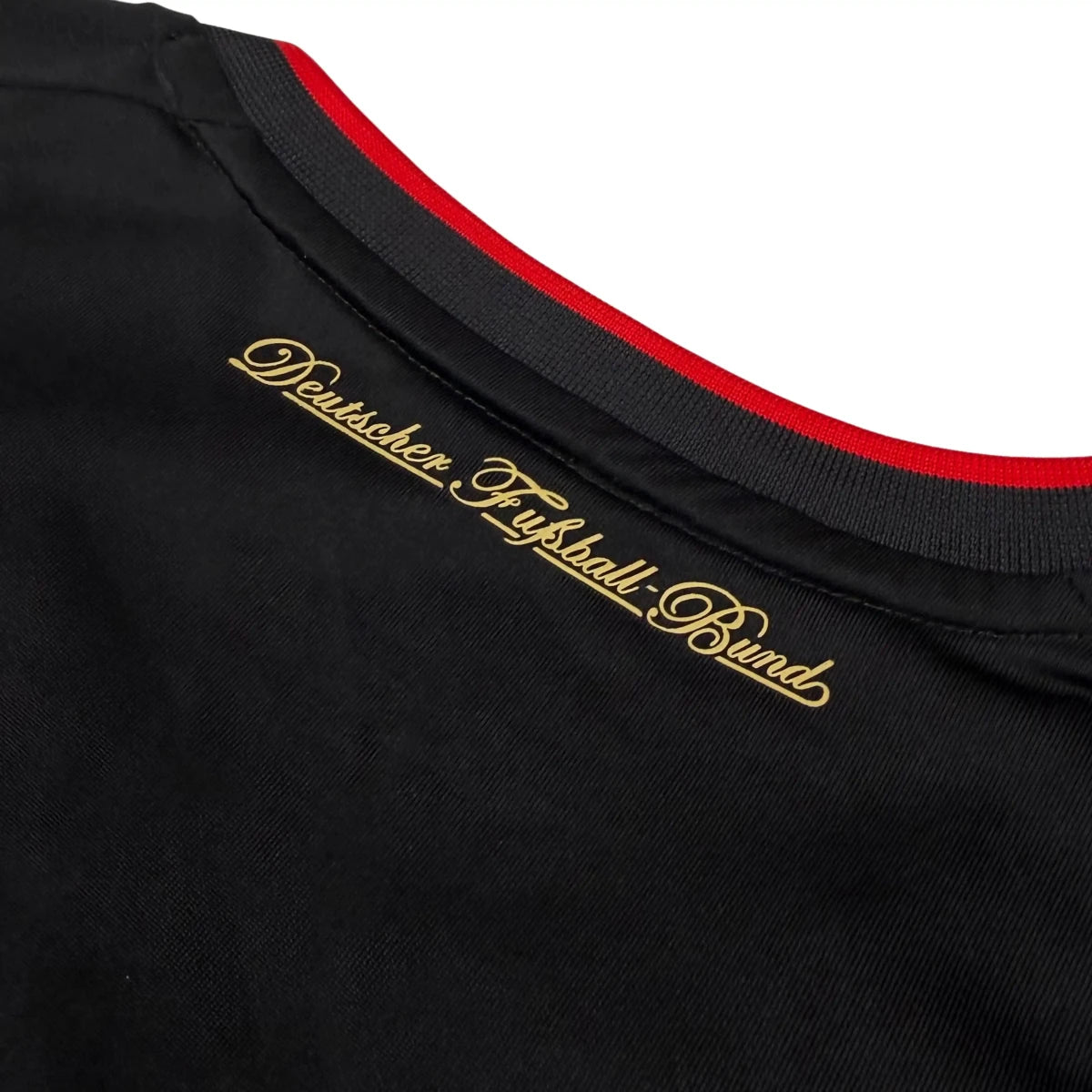 2010/11 Allemagne Extérieur (XL) - Iconic Football Shop