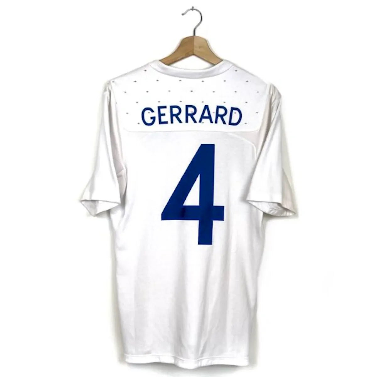 2010/11 Angleterre Domicile - Gerrard 4 (S) - Iconic Football Shop