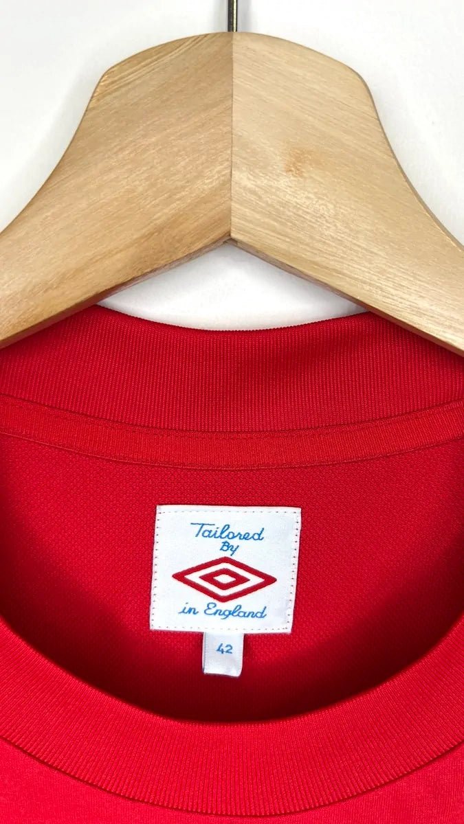 2010/11 Angleterre Extérieur - Lampard 8 (L) - Iconic Football Shop