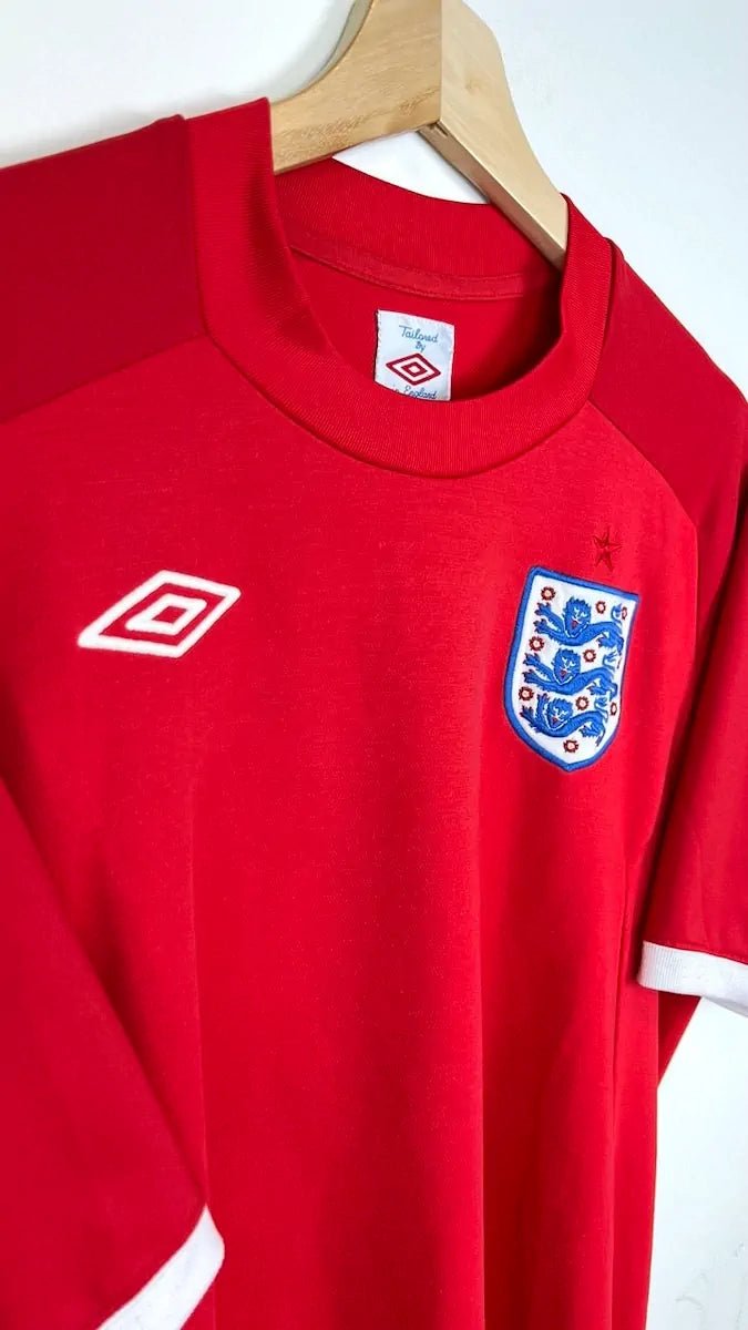 2010/11 Angleterre Extérieur (M) - Iconic Football Shop
