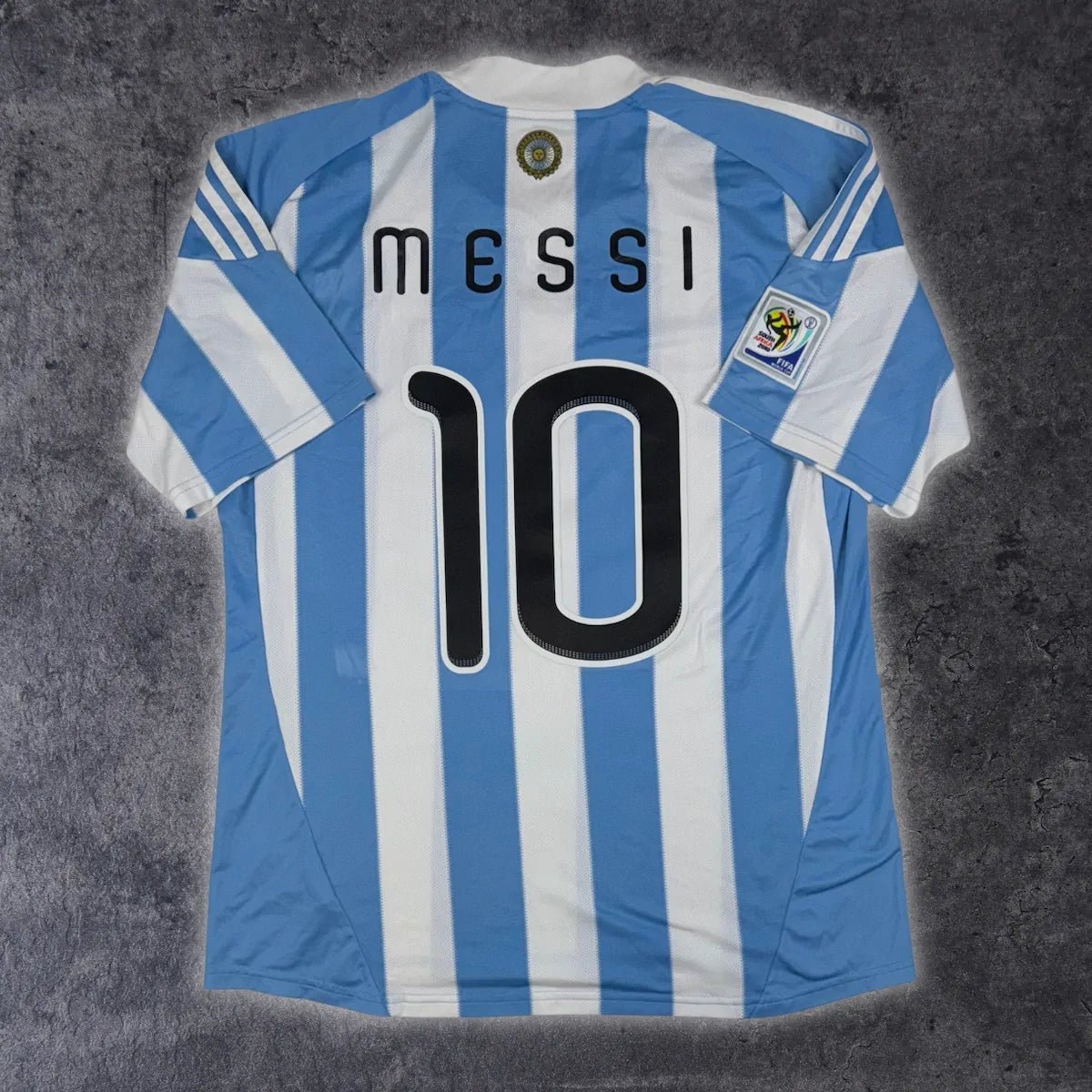 2010/11 Argentine Domicile - Messi 10 (XL) - Iconic Football Shop