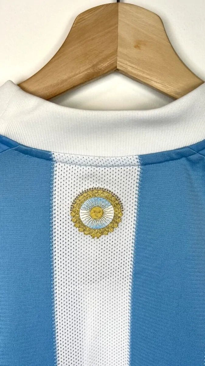 2010/11 Argentine Domicile (S) - Iconic Football Shop