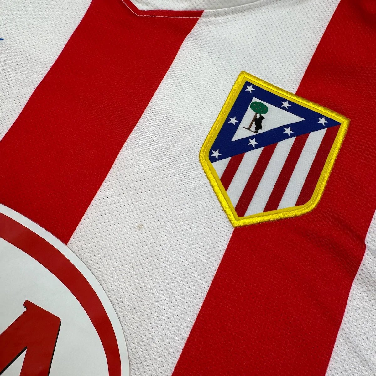 2010/11 Atlético Madrid Domicile (L) - Iconic Football Shop
