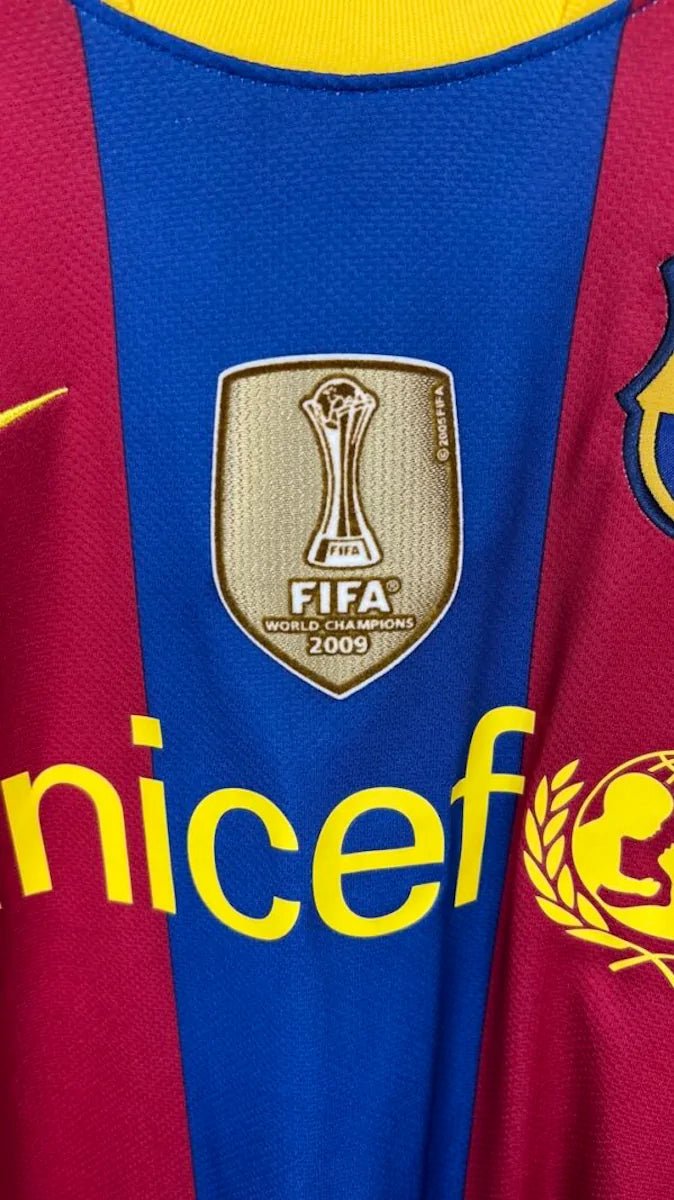2010/11 Barcelone Domicile - Puyol 5 (M) - Iconic Football Shop