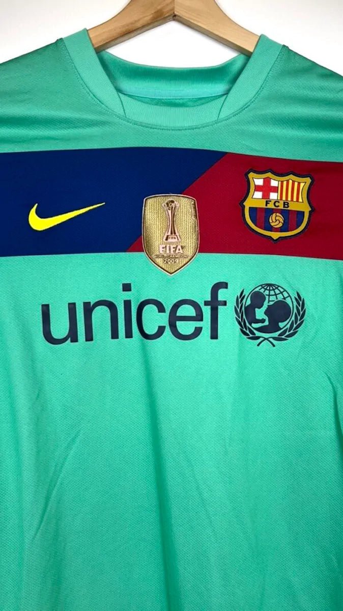 2010/11 Barcelone Extérieur - Piqué 3 (M) - Iconic Football Shop