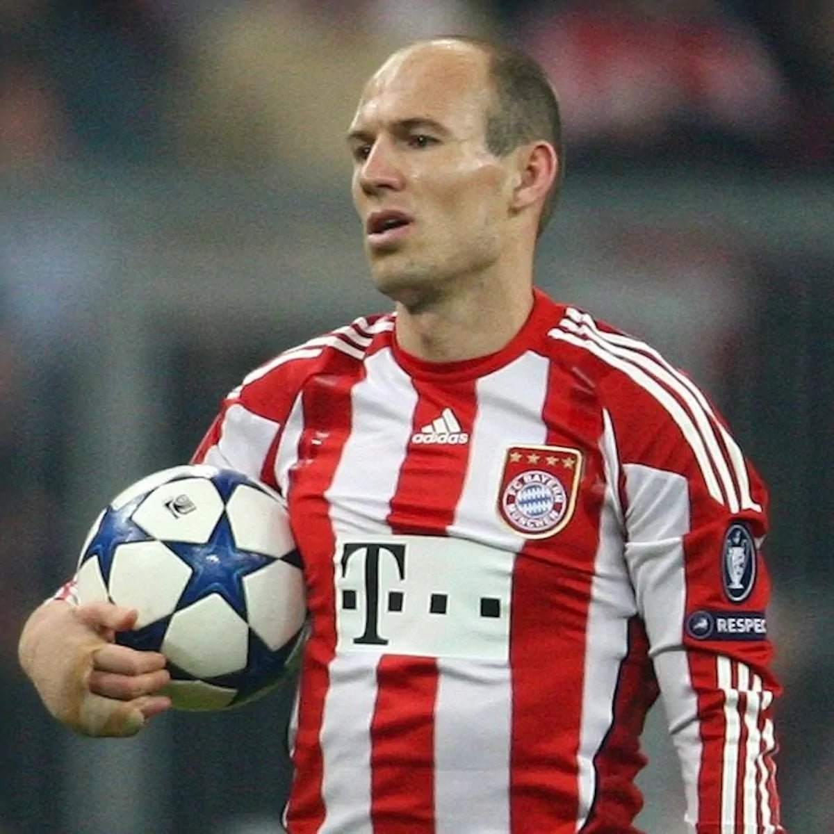 2010/11 Bayern Munich Domicile - Robben 10 (XL) - Iconic Football Shop