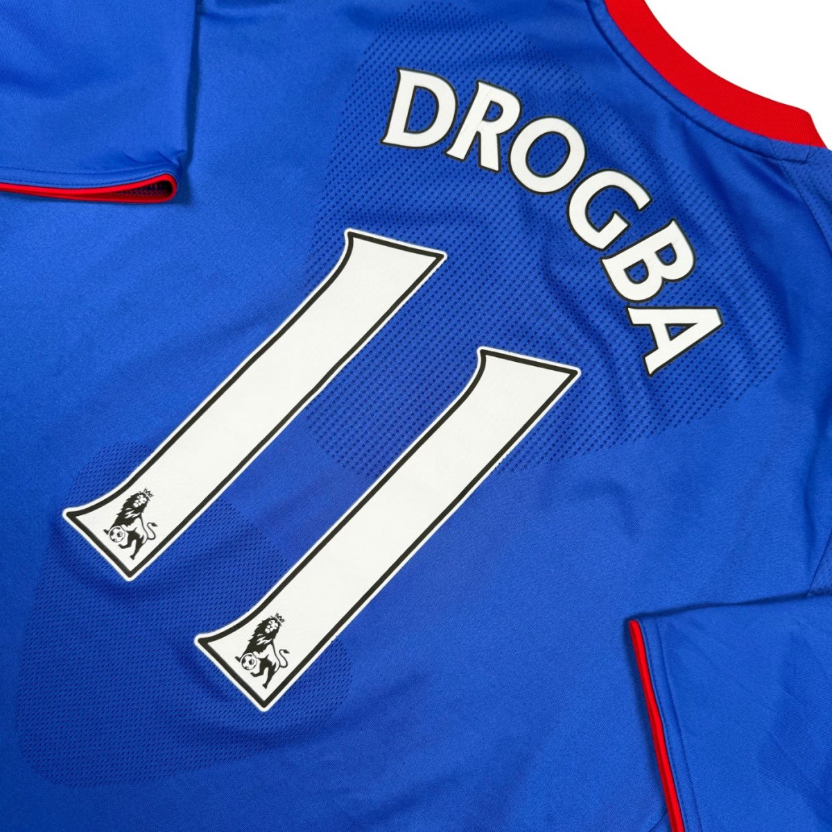 2010/11 Chelsea Domicile - Drogba 11 (L) - Iconic Football Shop