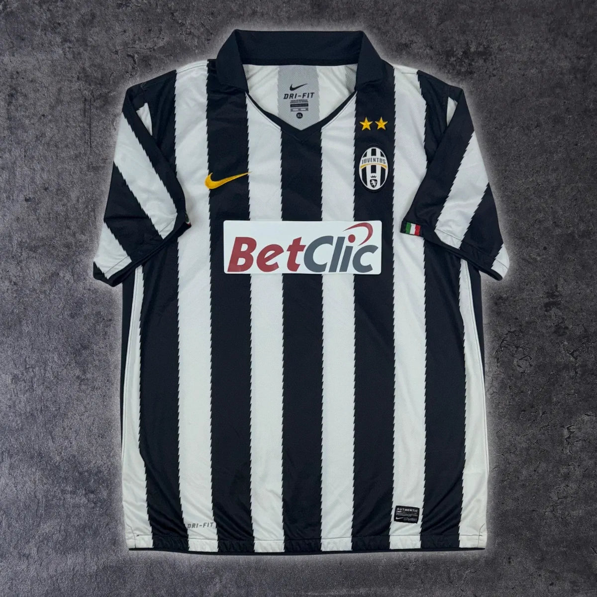 2010/11 Juventus Domicile (XL) - Iconic Football Shop
