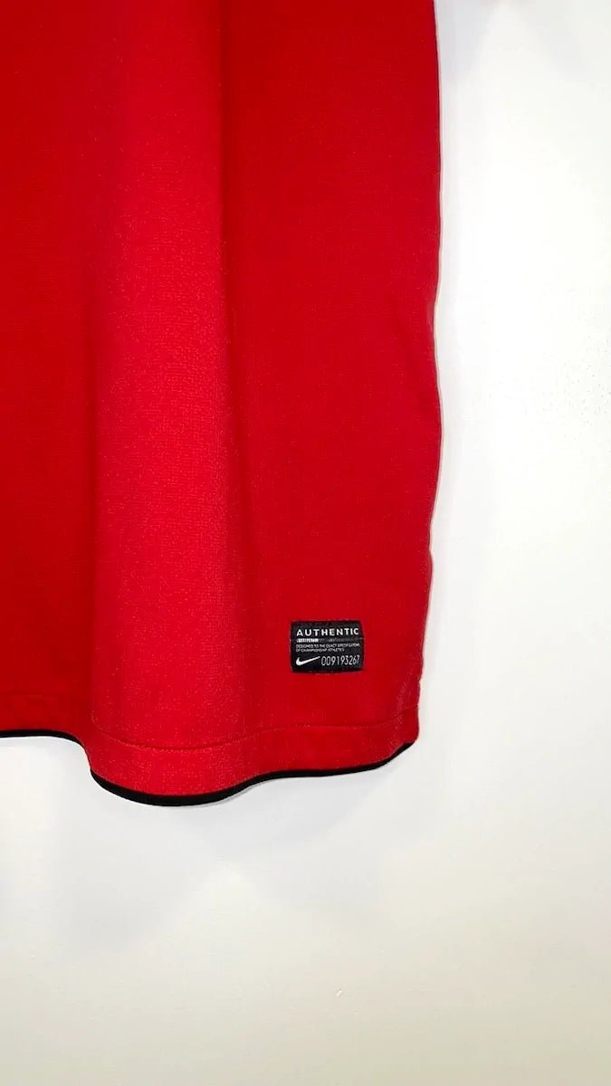 2010/11 Manchester United Domicile - Giggs 11 (L) - Iconic Football Shop