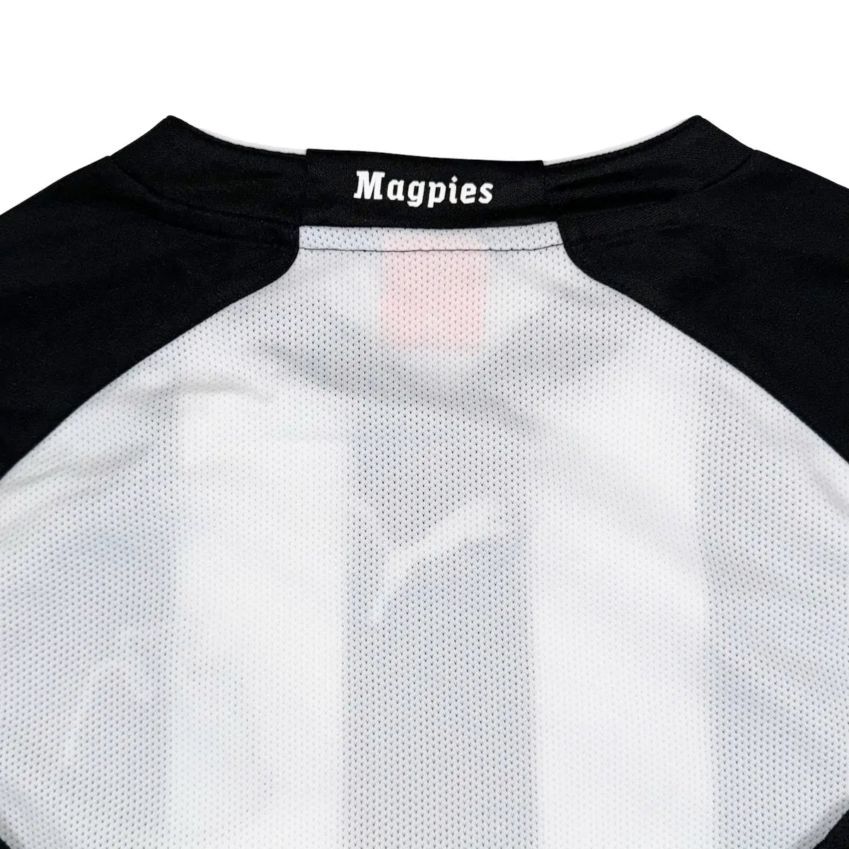 2010/11 Newcastle Domicile (S) - Iconic Football Shop