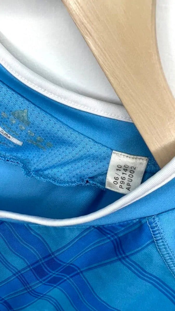 2010/11 OM Extérieur (L) - Iconic Football Shop