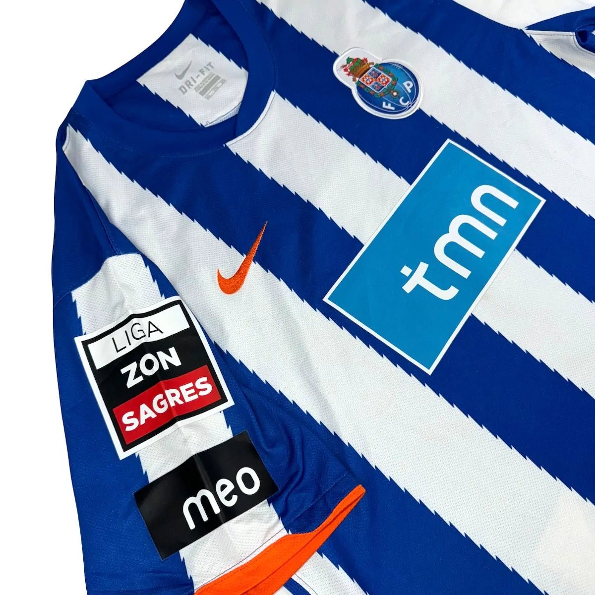 2010/11 Porto Domicile - Varela 17 (2XL) - Iconic Football Shop