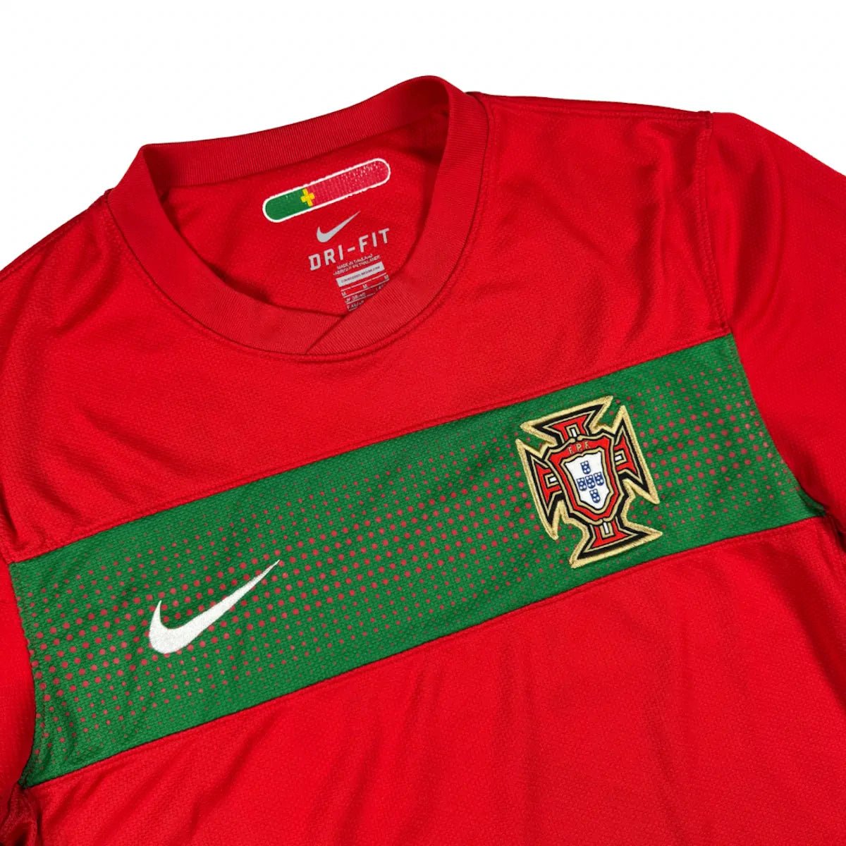 2010/11 Portugal Domicile (M) - Iconic Football Shop