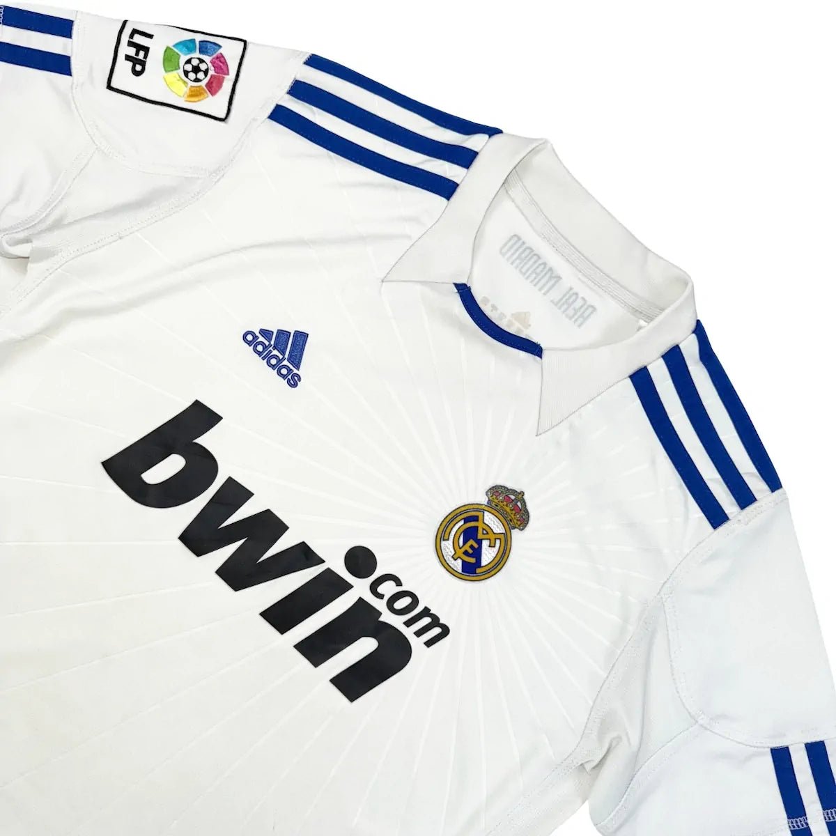 2010/11 Real Madrid Domicile (10a) - Iconic Football Shop