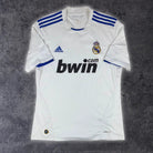 2010/11 Real Madrid Domicile (L) - Iconic Football Shop