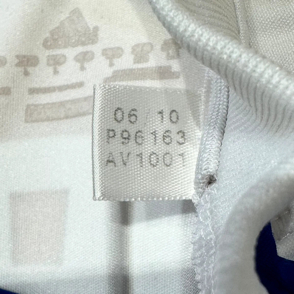 2010/11 Real Madrid Domicile - Ronaldo 7 (L) - Iconic Football Shop
