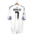 2010/11 Real Madrid Domicile - Ronaldo 7 (XL) - Iconic Football Shop