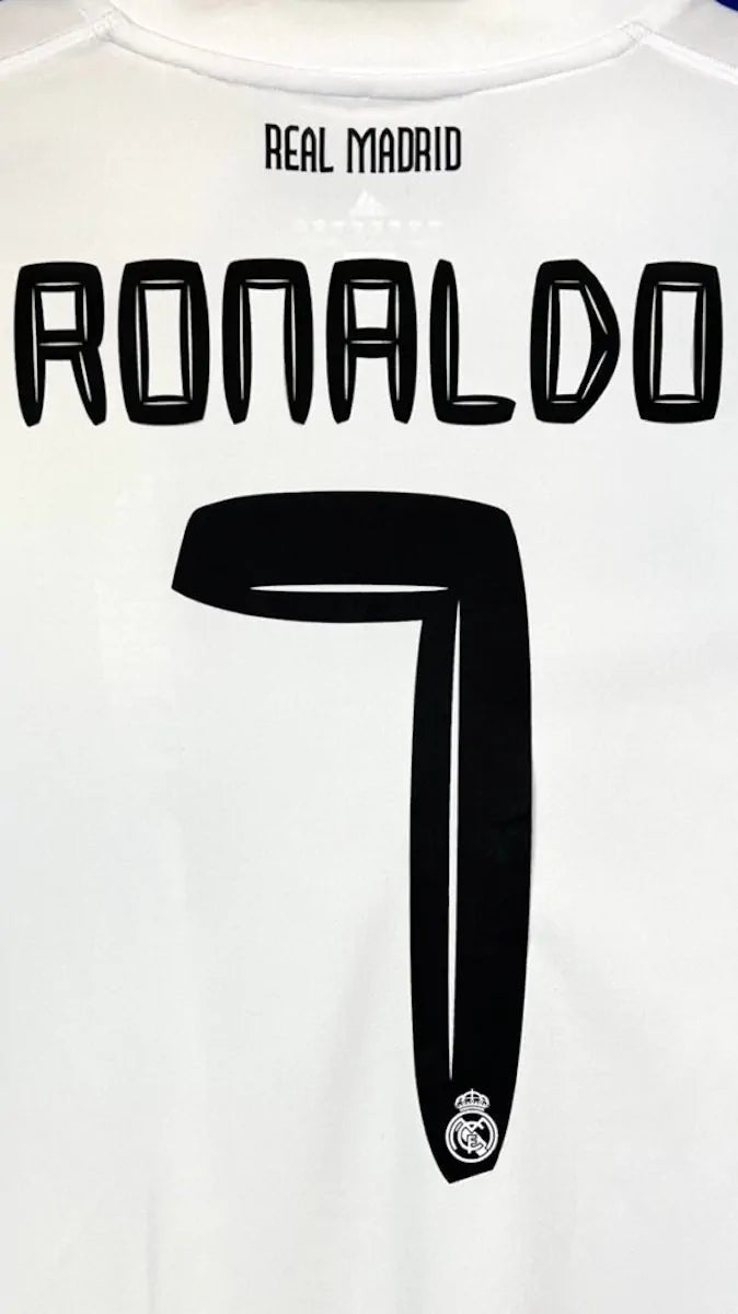 2010/11 Real Madrid Domicile - Ronaldo 7 (XL) - Iconic Football Shop