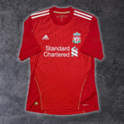 2010/12 Liverpool Domicile (M) - Iconic Football Shop