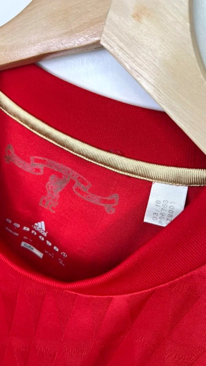 2010/12 Liverpool Domicile - Suarez 7 (L) - Iconic Football Shop