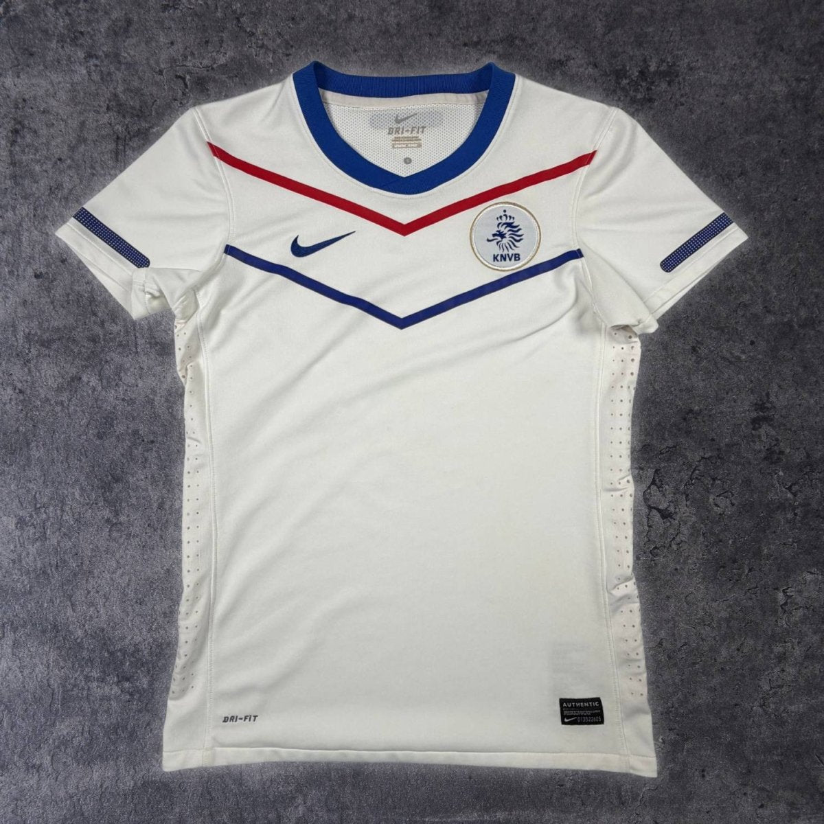 2010/12 Pays - Bas Extérieur *STOCK PRO / FEMME* (S) - Iconic Football Shop