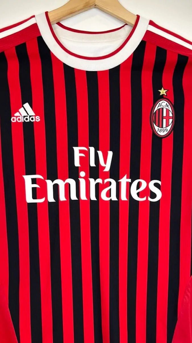 2011/12 AC Milan Domicile (L) - Iconic Football Shop