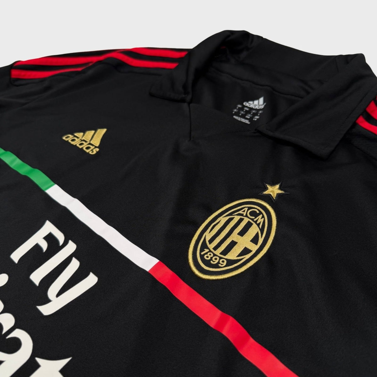 2011/12 AC Milan Third (L) - Iconic Football Shop