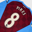 2011/12 Aston Villa Domicile - Pires 8 (XL) - Iconic Football Shop