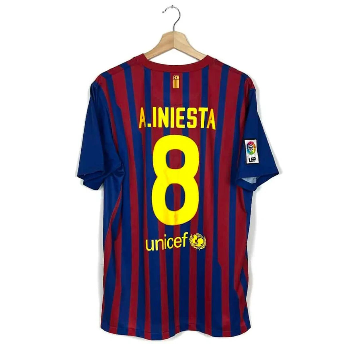 2011/12 Barcelone Domicile - A.Iniesta 8 (L) - Iconic Football Shop