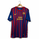 2011/12 Barcelone Domicile (L) - Iconic Football Shop