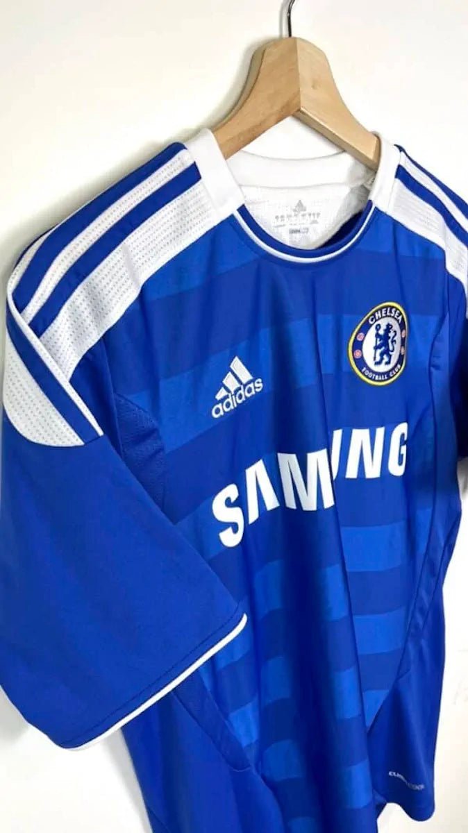 2011/12 Chelsea Domicile (S) - Iconic Football Shop
