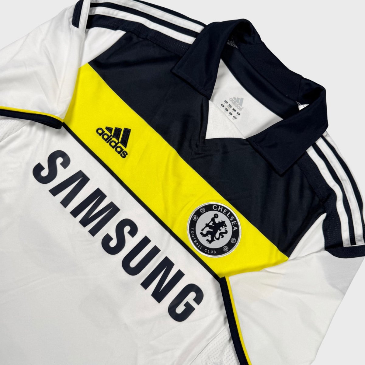 2011/12 Chelsea Third - Lukaku 18 (S) - Iconic Football Shop