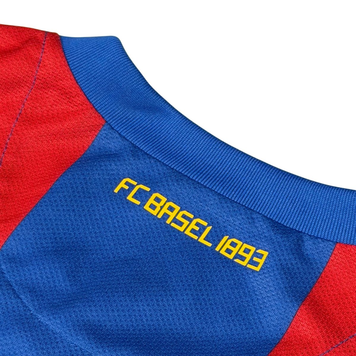 2011/12 FC Bâle Domicile (2XL) - Iconic Football Shop