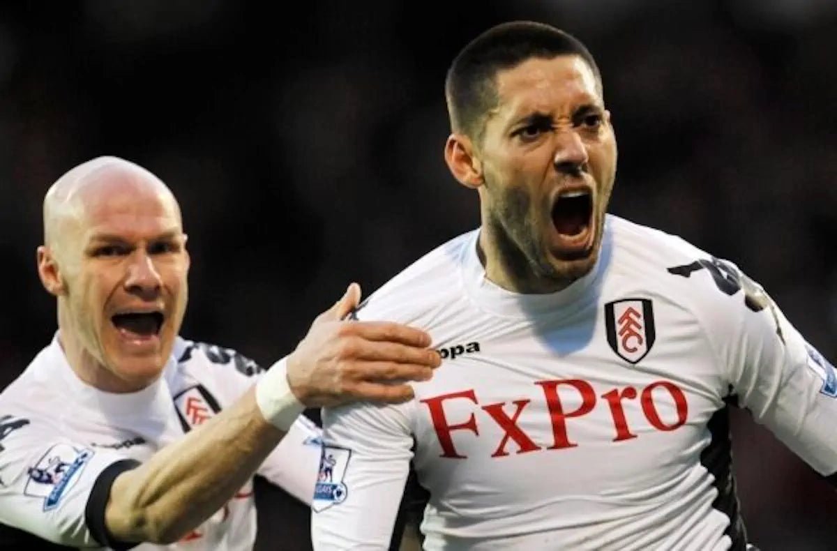 2011/12 Fulham Domicile (L) - Iconic Football Shop