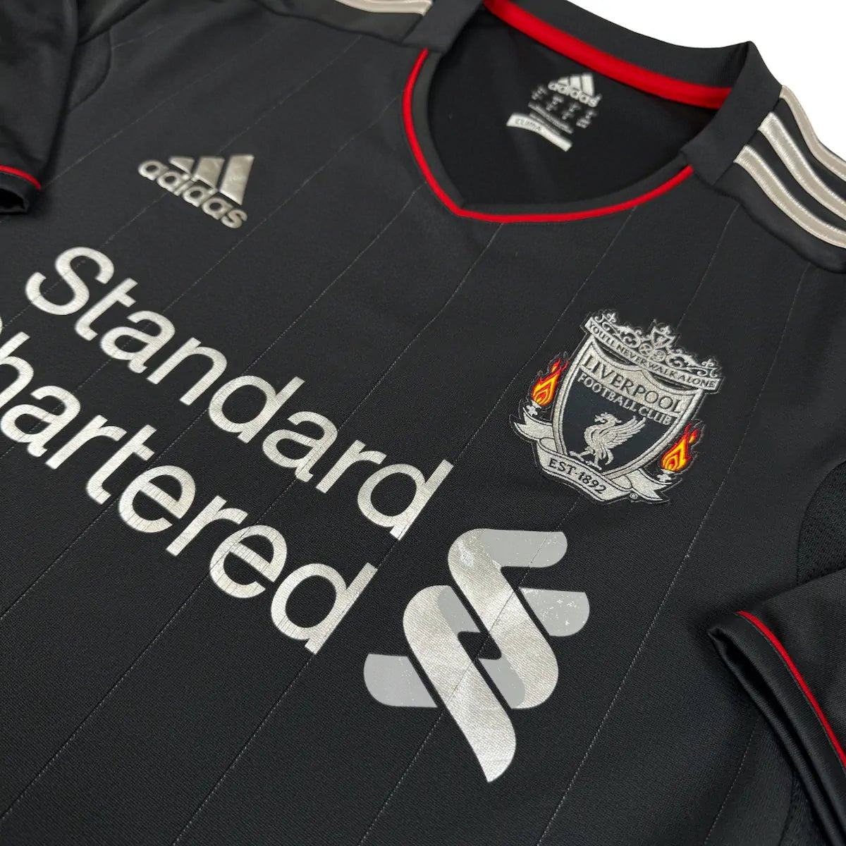 2011/12 Liverpool Extérieur (M) - Iconic Football Shop