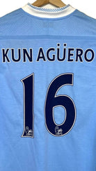 2011/12 Manchester City Domicile - Kun Agüero 16 (XL) - Iconic Football Shop