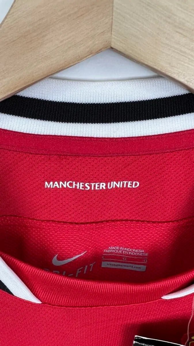 2011/12 Manchester United Domicile (L) - Iconic Football Shop