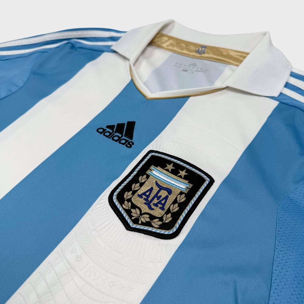 2011/13 Argentine Domicile (L) - Iconic Football Shop