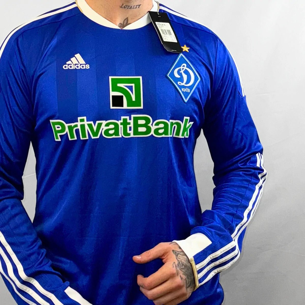 2011/13 Dynamo Kiev Extérieur - Shevchenko 7 (XL) - Iconic Football Shop