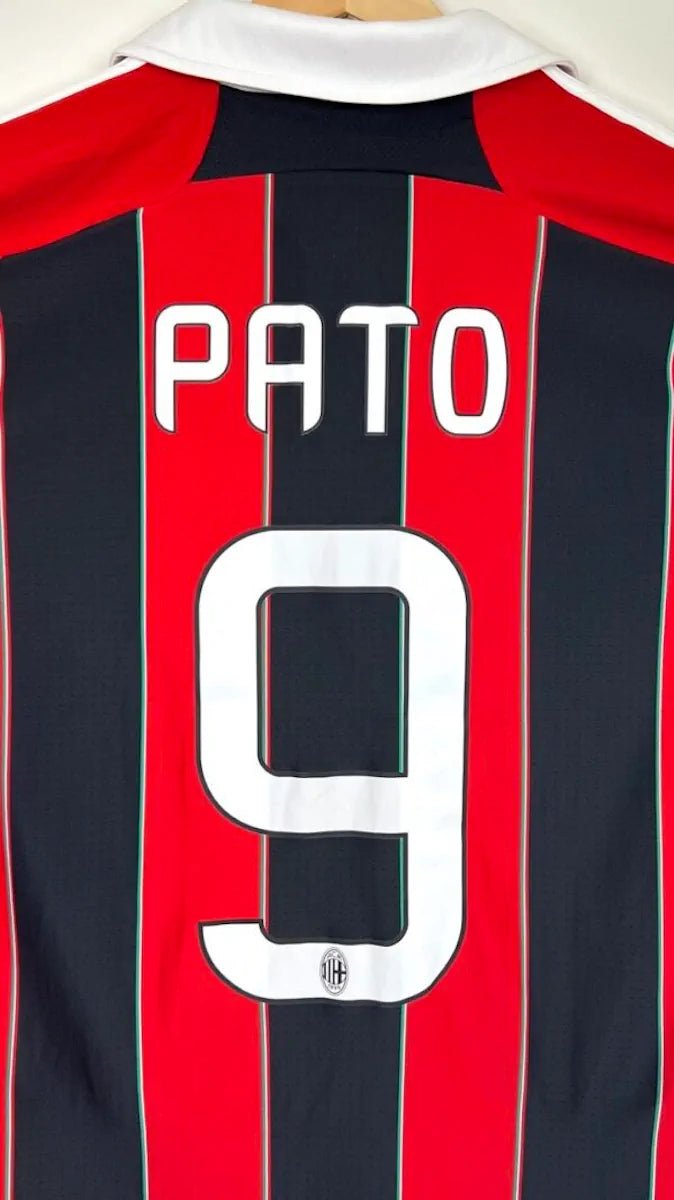 2012/13 AC Milan Domicile - Pato 9 (L) - Iconic Football Shop