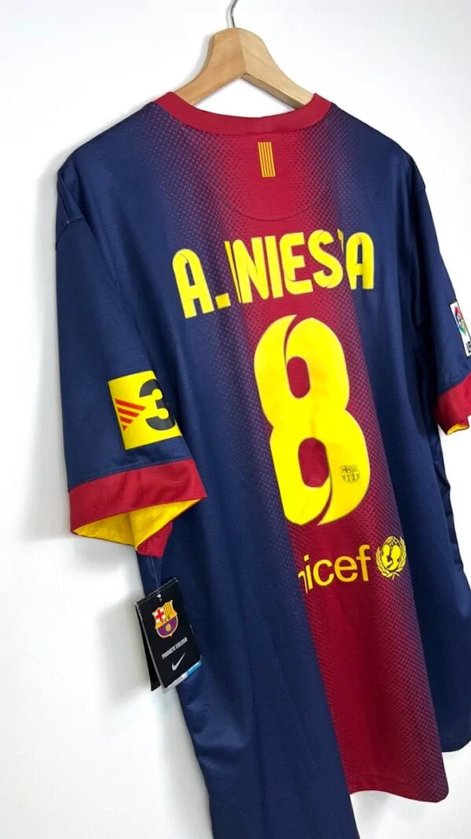 2012/13 Barcelone Domicile - A.Iniesta 8 (XL) - Iconic Football Shop