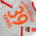 2012/13 Bayern Munich Extérieur - Kroos 39 (XL) - Iconic Football Shop