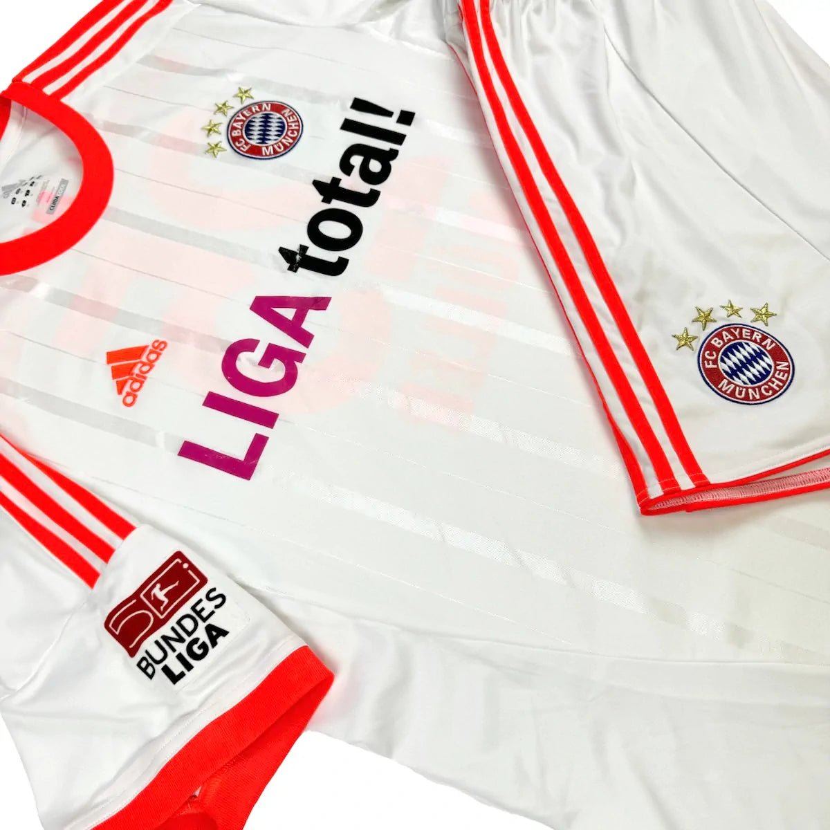 2012/13 Bayern Munich Extérieur - Müller 25 *COMPLET* (XL) - Iconic Football Shop