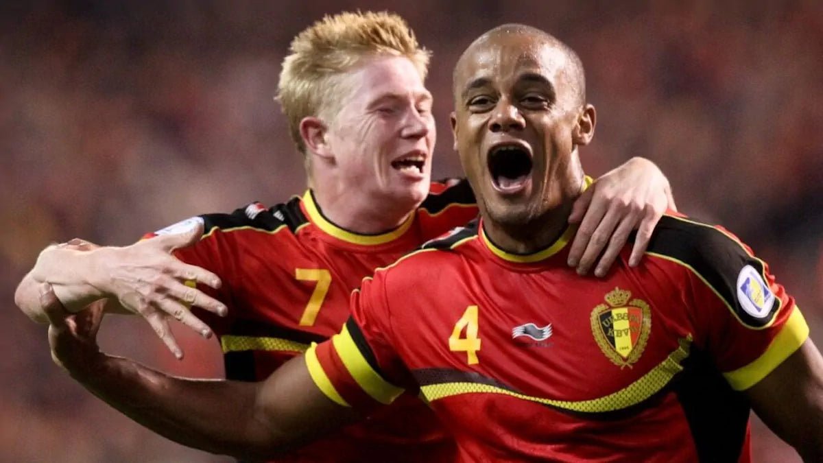 2012/13 Belgique Domicile (S) - Iconic Football Shop