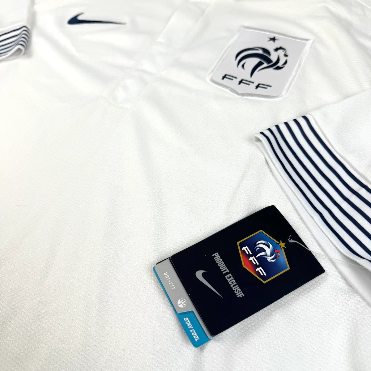 2012/13 France Extérieur (L) - Iconic Football Shop