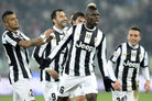 2012/13 Juventus Domicile (L) - Iconic Football Shop