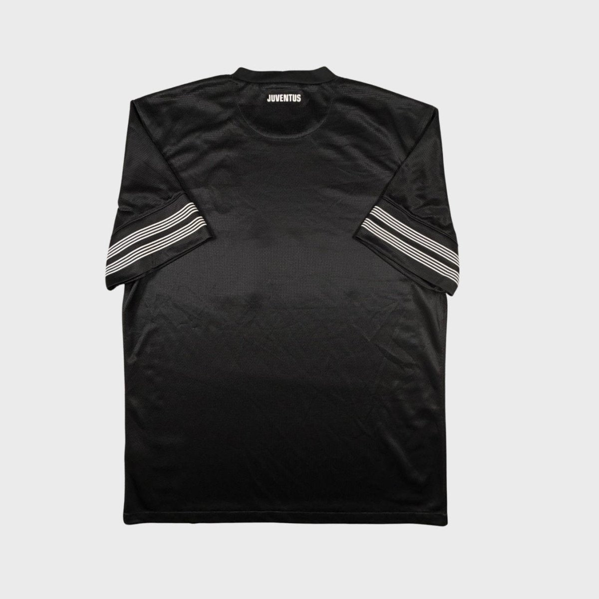 2012/13 Juventus Extérieur (L) - Iconic Football Shop