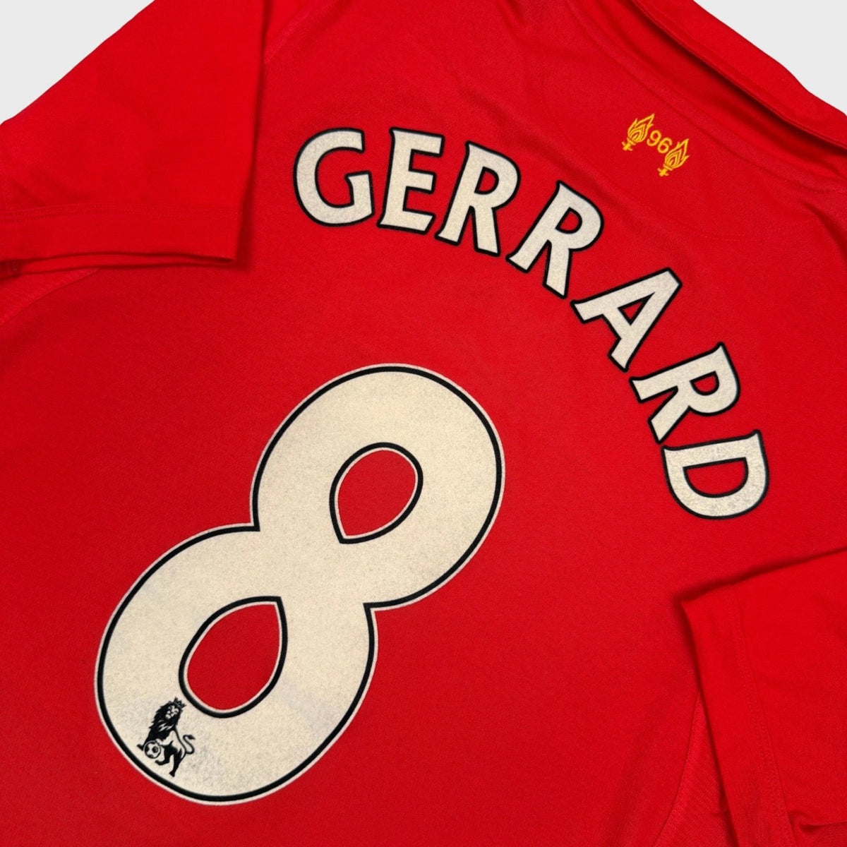 2012/13 Liverpool Domicile - Gerrard 8 (M) - Iconic Football Shop